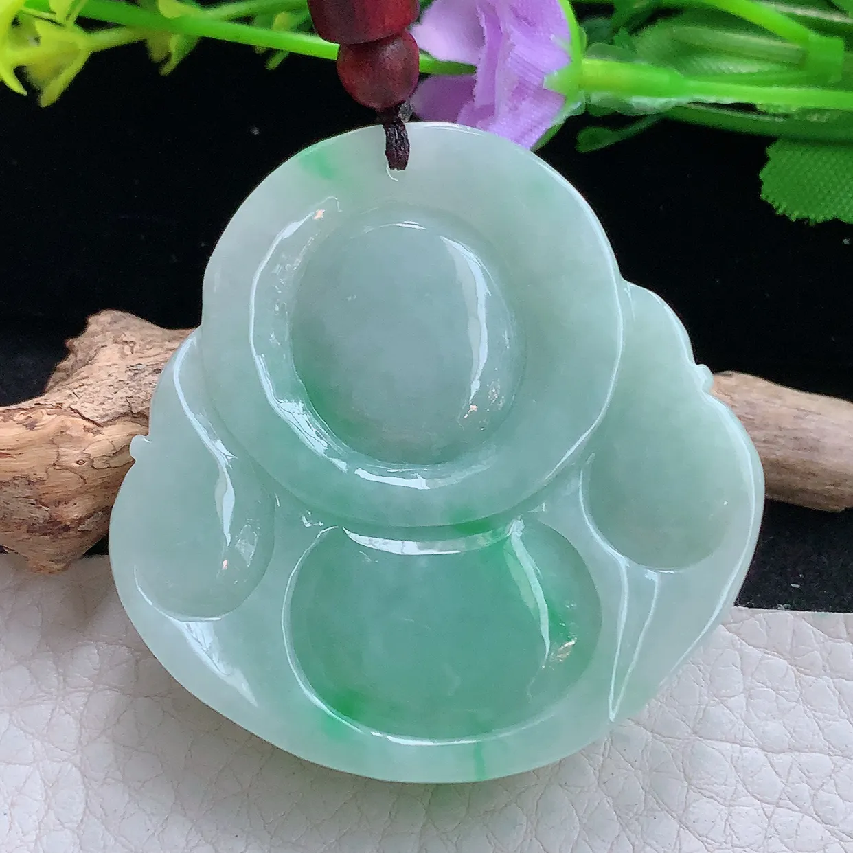 zen实拍50*49.5*12缅甸翡翠飘绿大佛公 弥勒佛玉挂件 毛衣坠