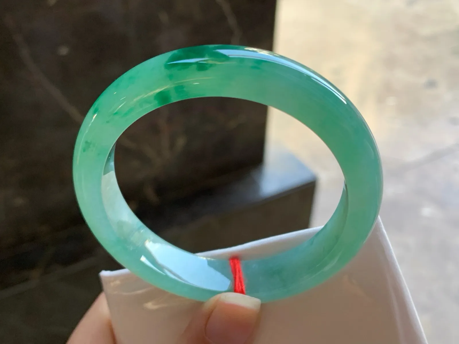 55-12-8.5

晴绿飘花手镯^_^清新