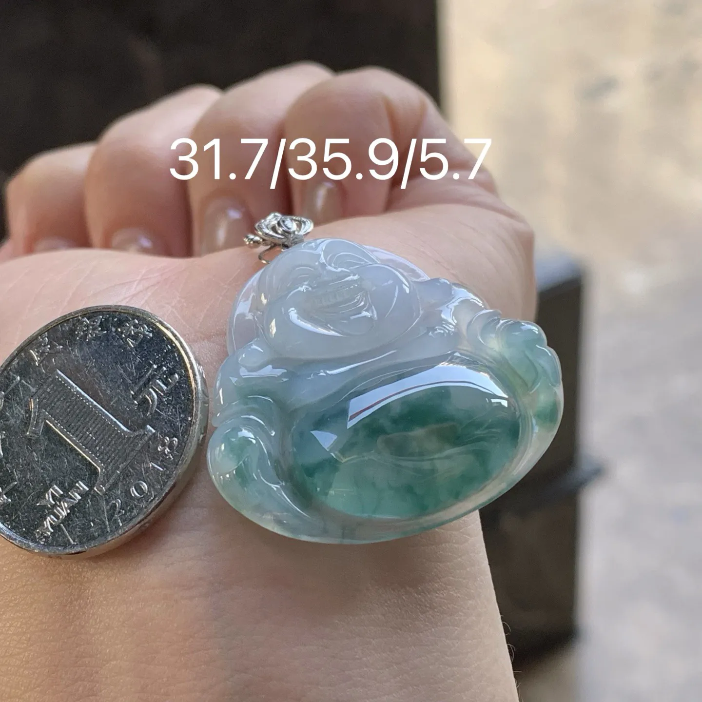 糯种飘花坐佛
笑口常开～