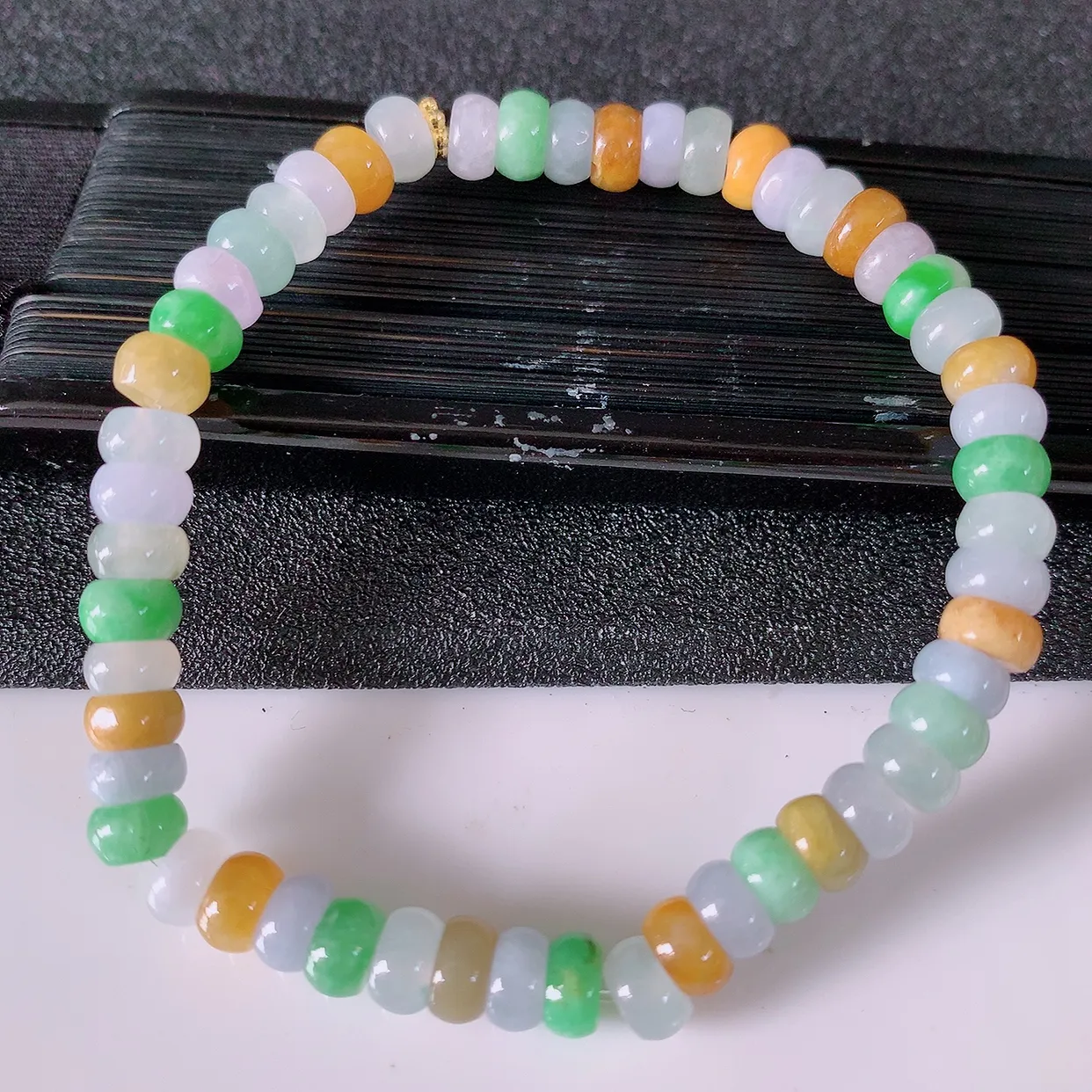 自然光实拍，冰润多宝翡翠手链，多彩翡翠手串，颜色丰富，料子细腻，高档大气，自戴送礼佳品！#46.4取一尺寸6