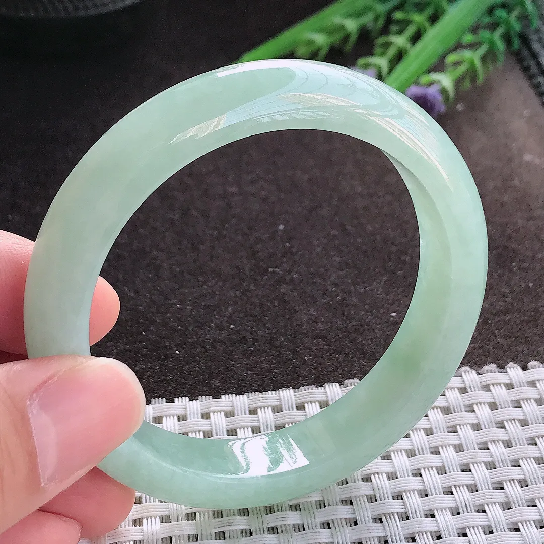 实拍A货翡翠55/12/8.2老坑冰润水灵冰晴满绿手镯宽边玉镯手环