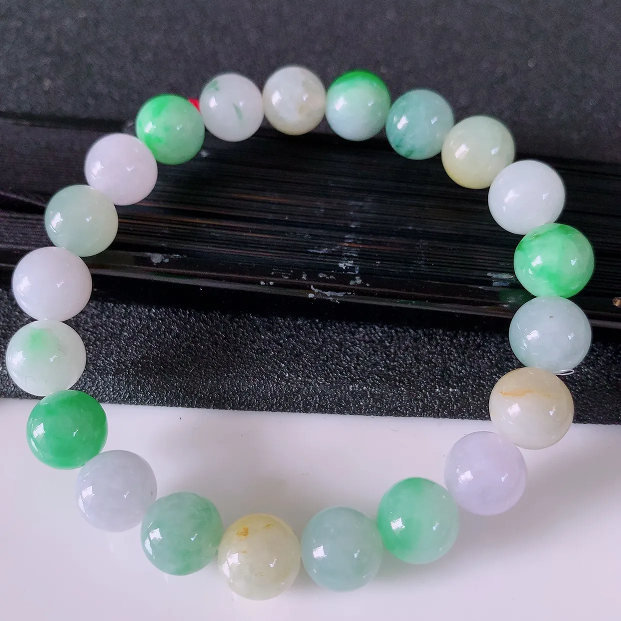 自然光实拍，冰润多宝翡翠手链，多彩翡翠手串，颜色丰富，料子细腻，高档大气，自戴送礼佳品！#46.4取一尺寸9.6