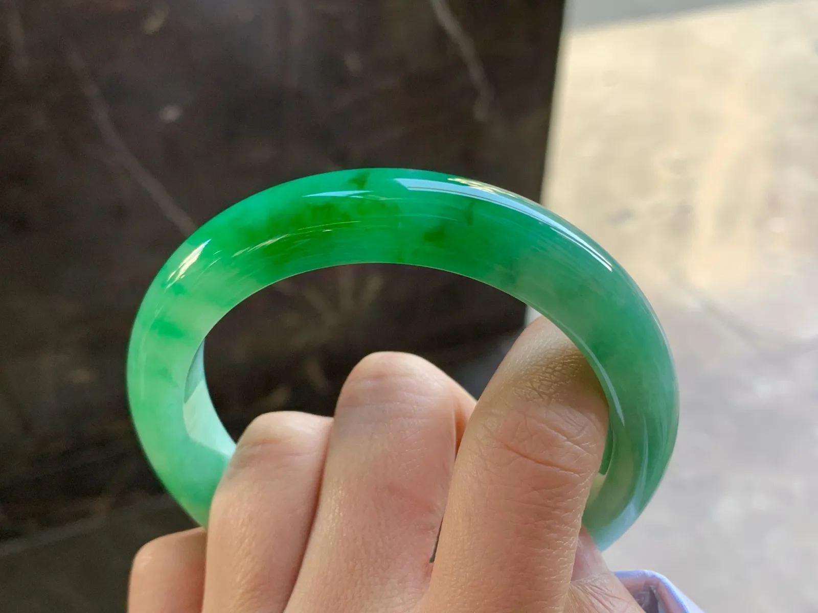 59-12.3-9.1

辣绿色手镯^_^颜色鲜艳