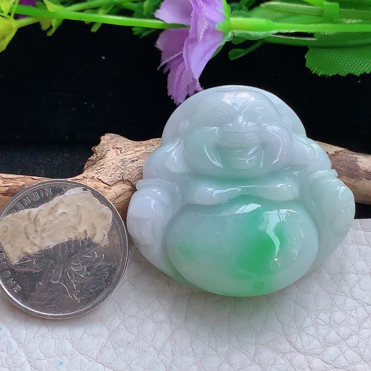 zen实拍39*41.8*12.5缅甸翡翠春带彩佛公 弥勒佛玉挂件 毛衣坠