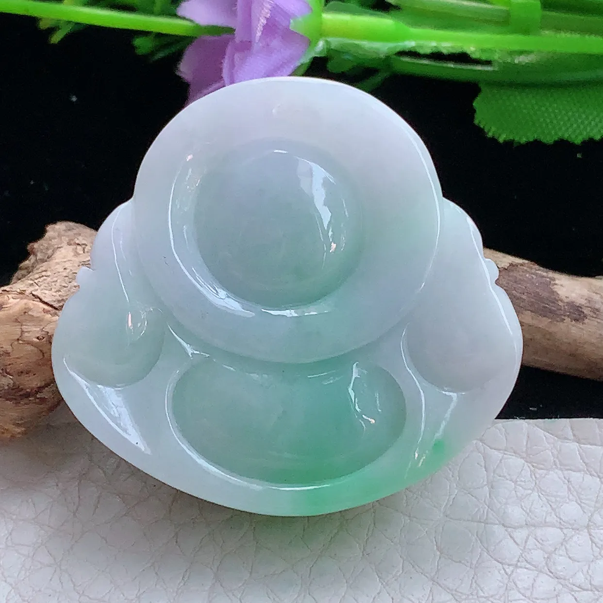 zen实拍39*41.8*12.5缅甸翡翠春带彩佛公 弥勒佛玉挂件 毛衣坠