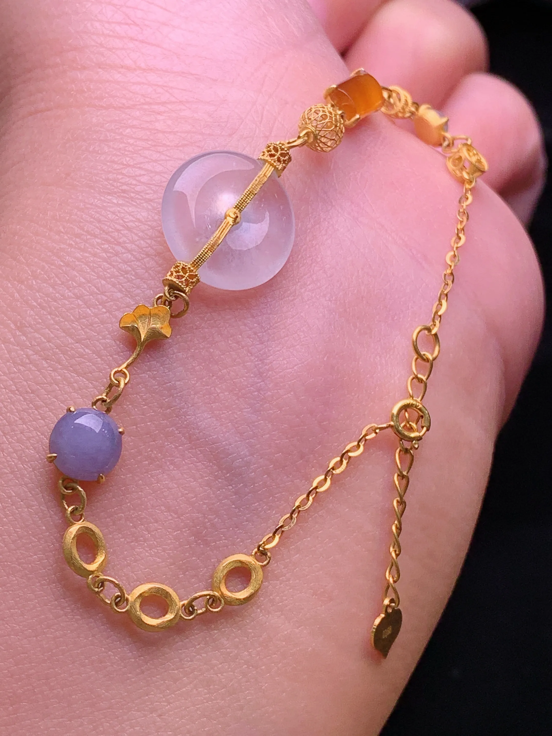 18k金镶嵌冰种平安扣手链 玉质细腻 色泽清新艳丽 整体尺寸12.8*3.5