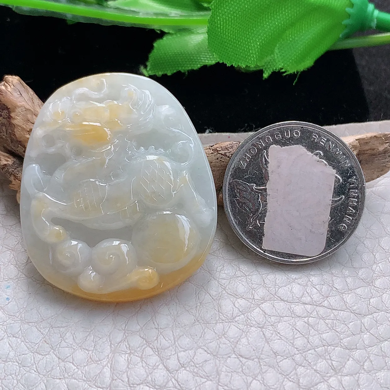 ajj实拍40.5*33.5*6.3缅甸翡翠精雕双彩麒麟献瑞玉项坠 玉挂件