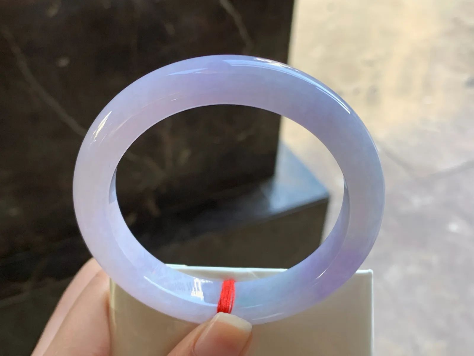 57.5-12.2-9.3

紫罗兰手镯^_^玉质温润 细腻 清新