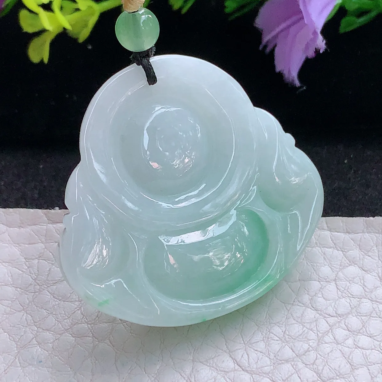 zen实拍39*43.5*10.8缅甸翡翠飘绿佛公 弥勒佛玉挂件 毛衣坠