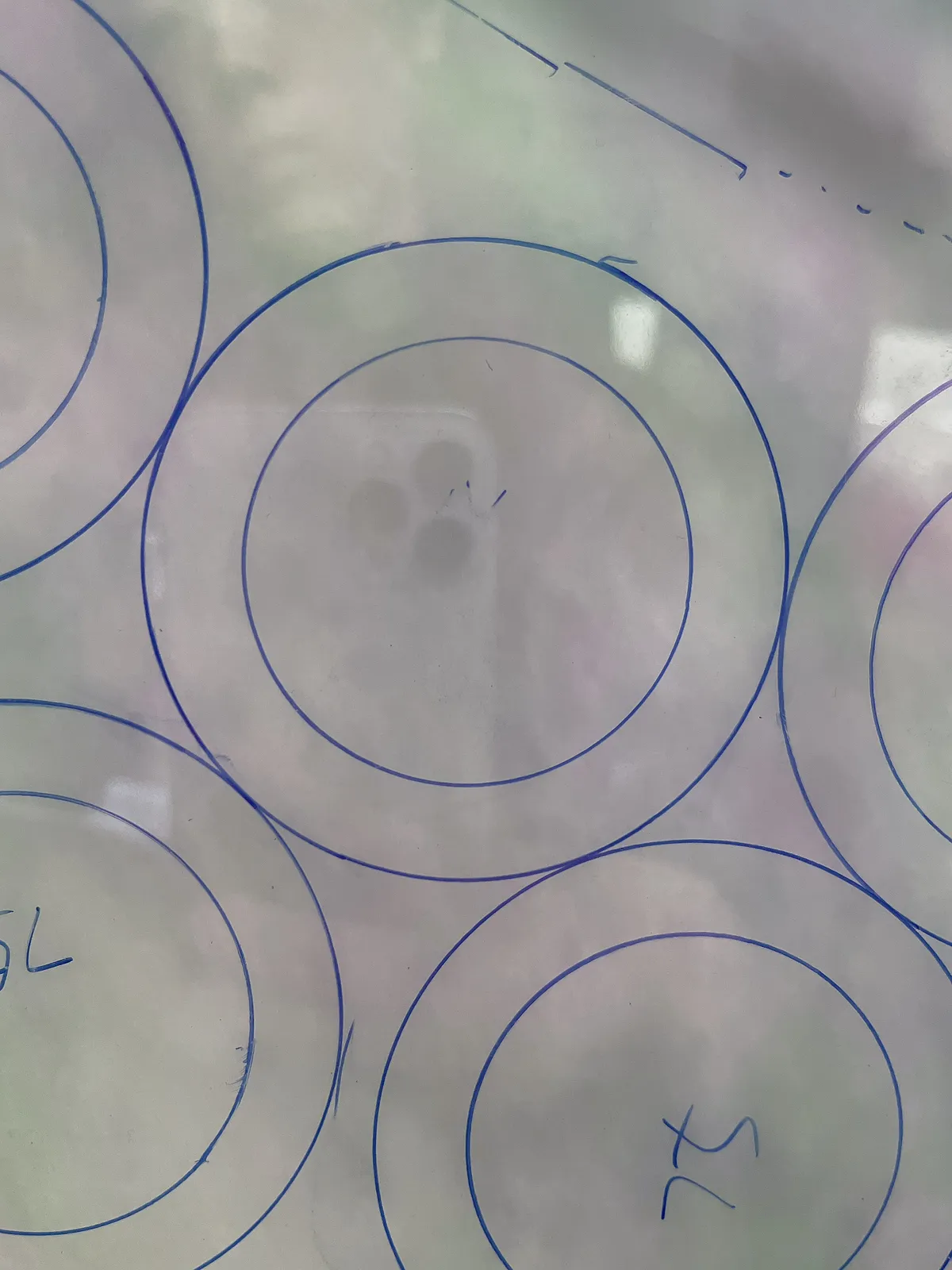 翡翠板料，⭕️正圈最大做57，圆条最大做53