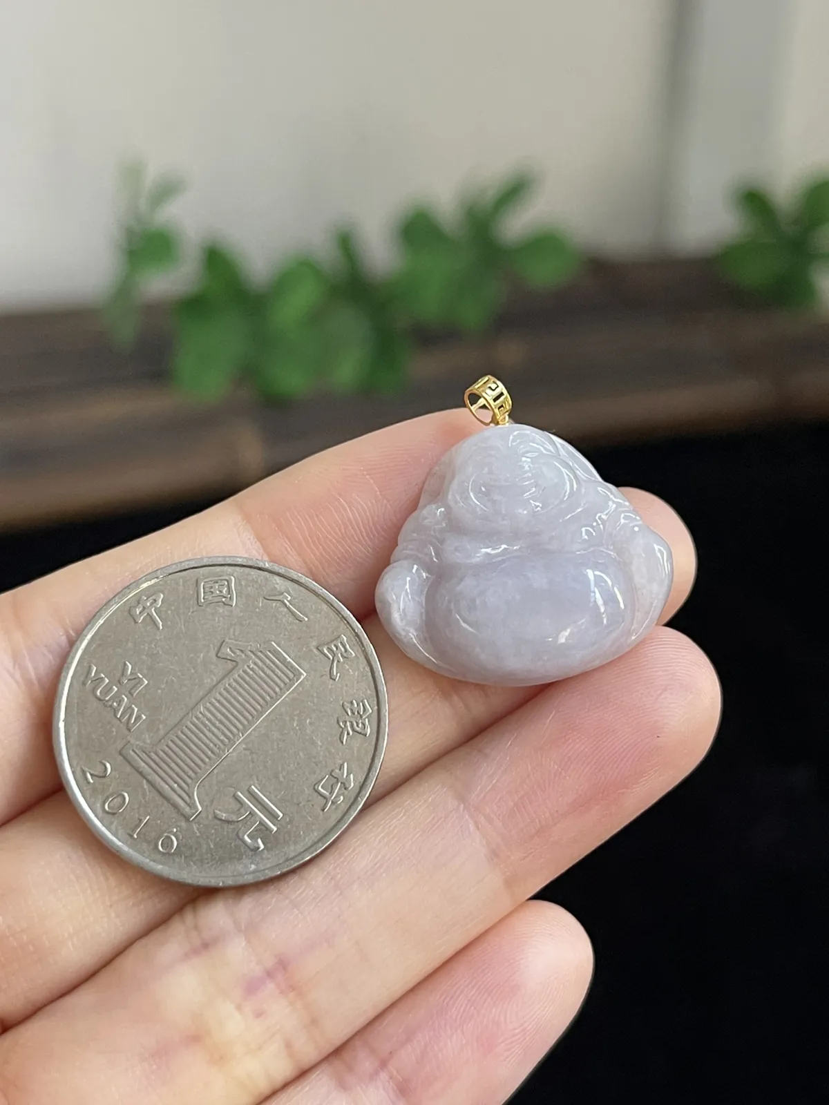 翡翠吊坠，印记：G18K