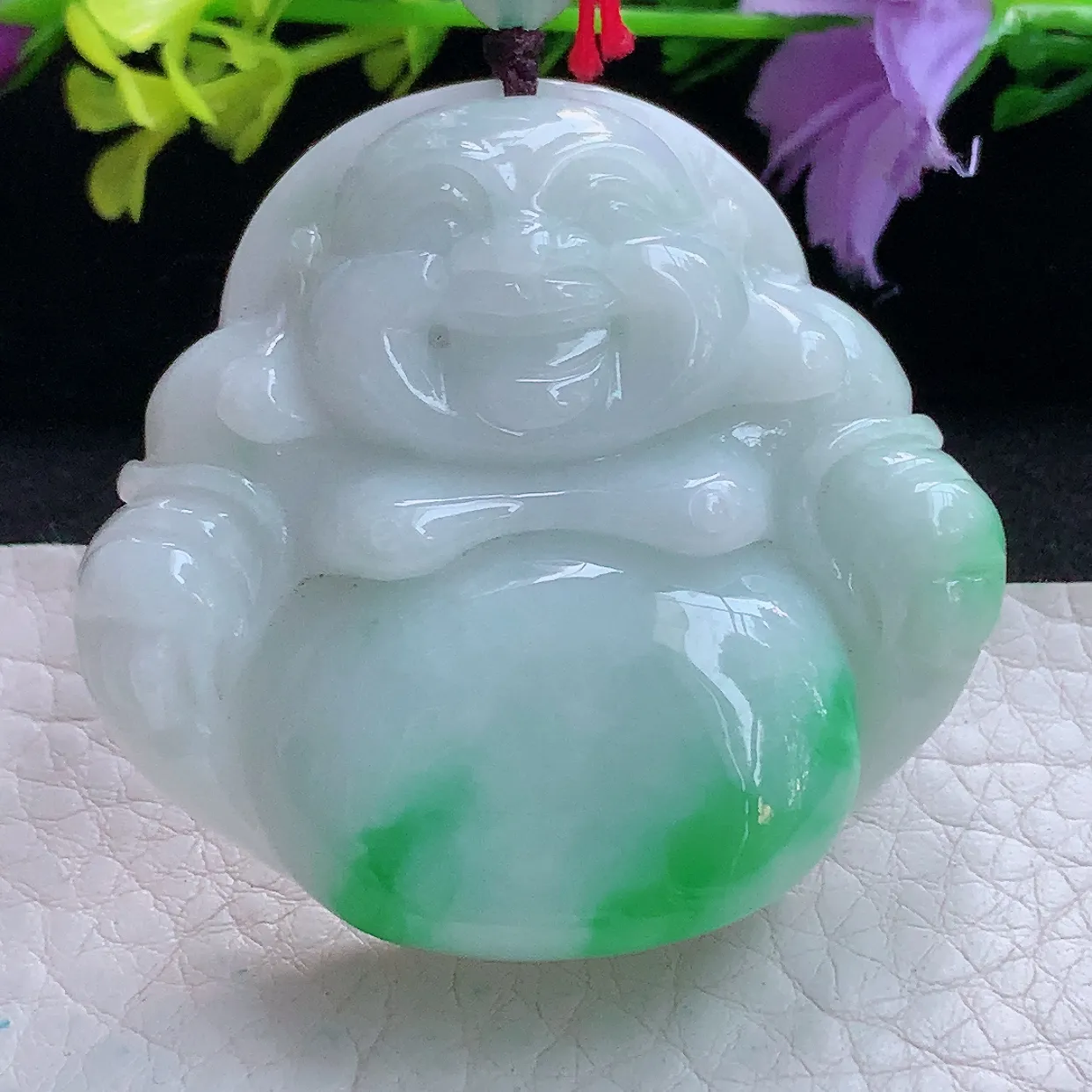 zen实拍45*48*12.3缅甸翡翠飘阳绿大佛公 弥勒佛玉挂件 毛衣坠