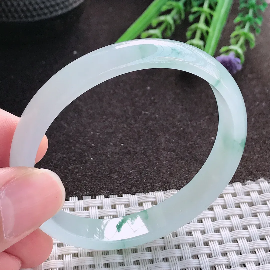 实拍A货翡翠53.5/49.5/11/5.5老坑冰胶飘花贵妃手镯宽边玉镯手环