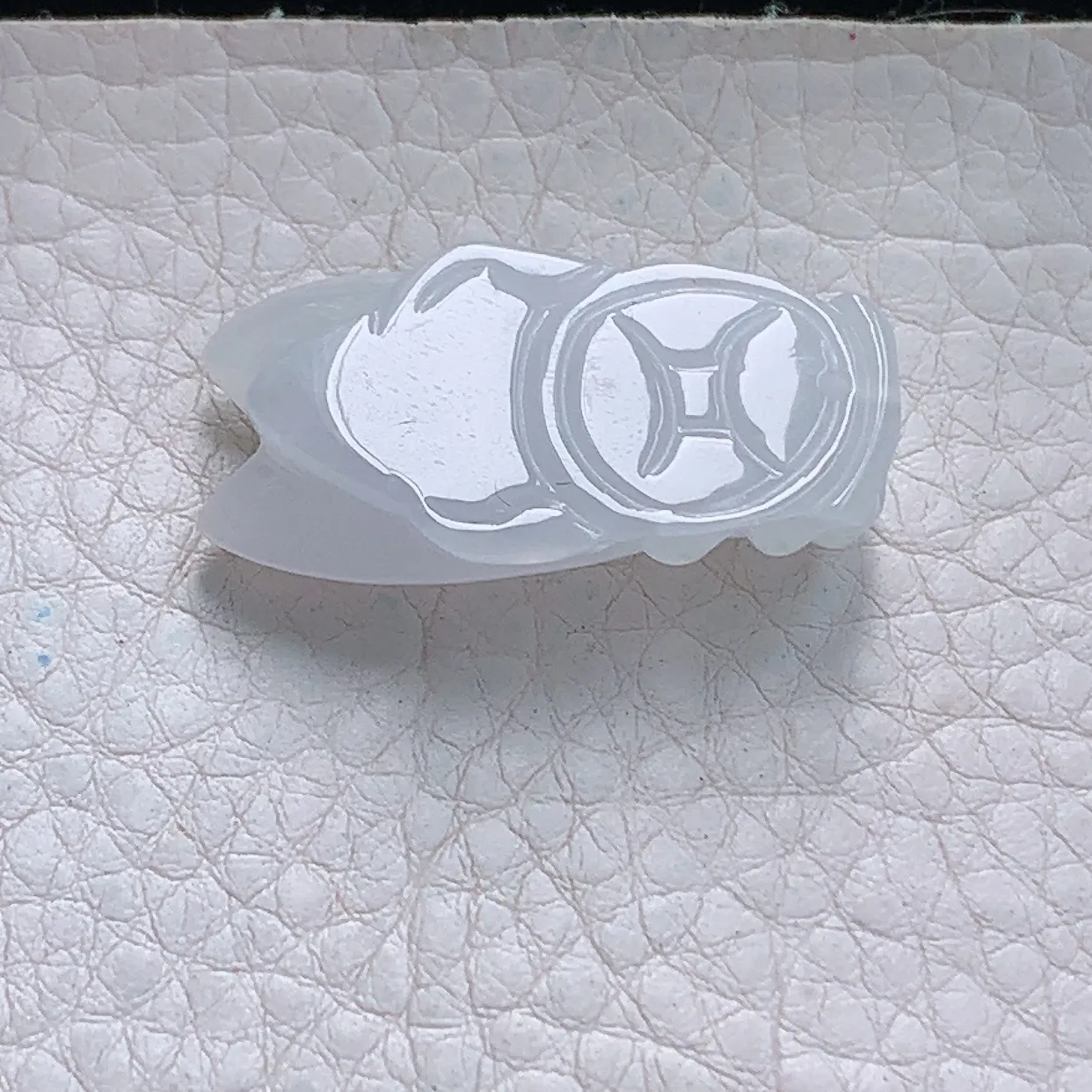 ajj实拍33.5*17.2*9缅甸翡翠精雕纯美一鸣惊人 蝉玉项坠 玉挂件