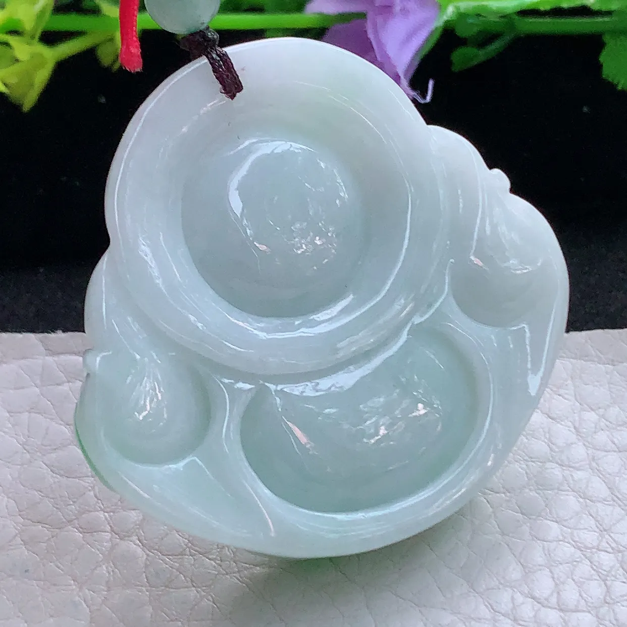 zen实拍45*48*12.3缅甸翡翠飘阳绿大佛公 弥勒佛玉挂件 毛衣坠