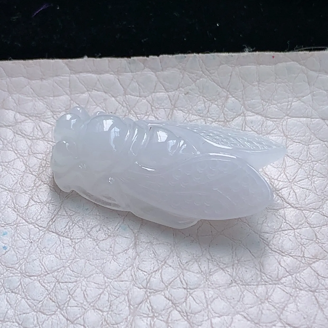 ajj实拍33.5*17.2*9缅甸翡翠精雕纯美一鸣惊人 蝉玉项坠 玉挂件