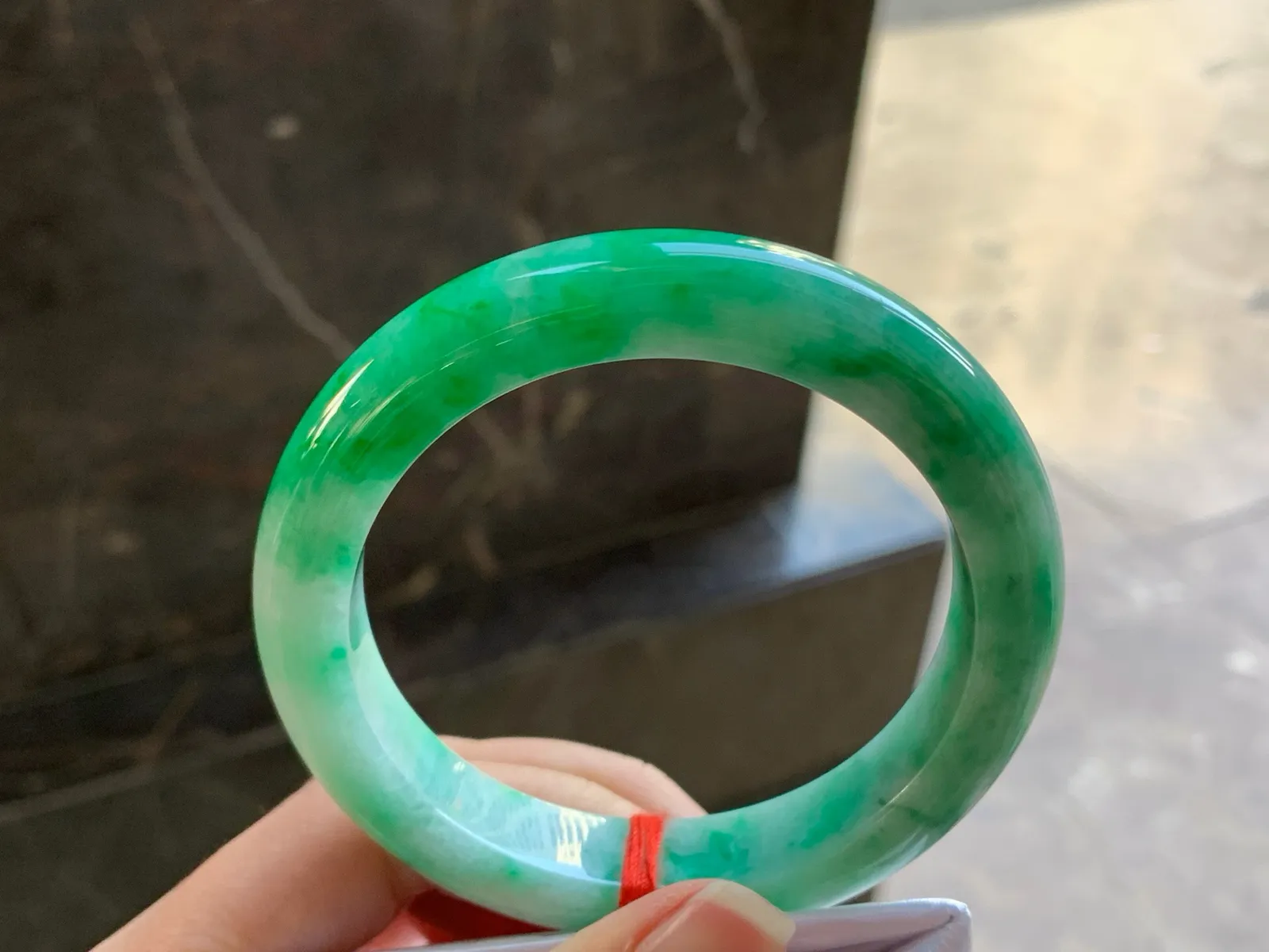 60-12.4-10

辣绿色手镯^_^鲜艳