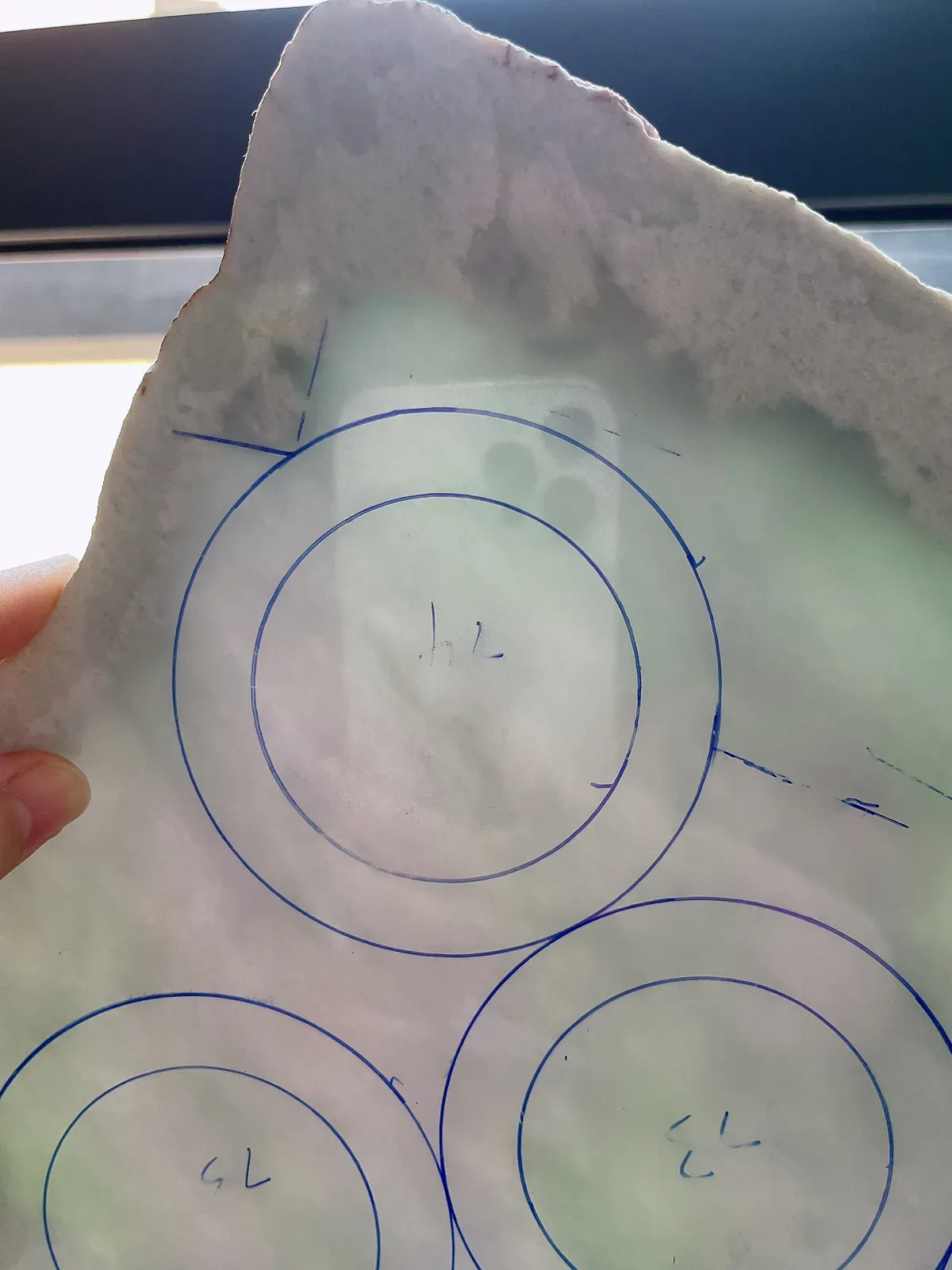 翡翠板料，⭕️正圈最大做58，圆条最大做54