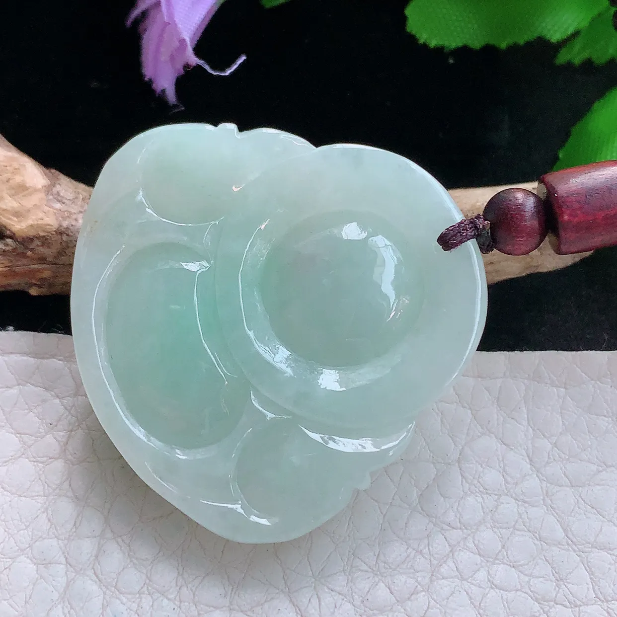 zen实拍38.2*40*12缅甸翡翠飘绿佛公 弥勒佛玉挂件 毛衣坠