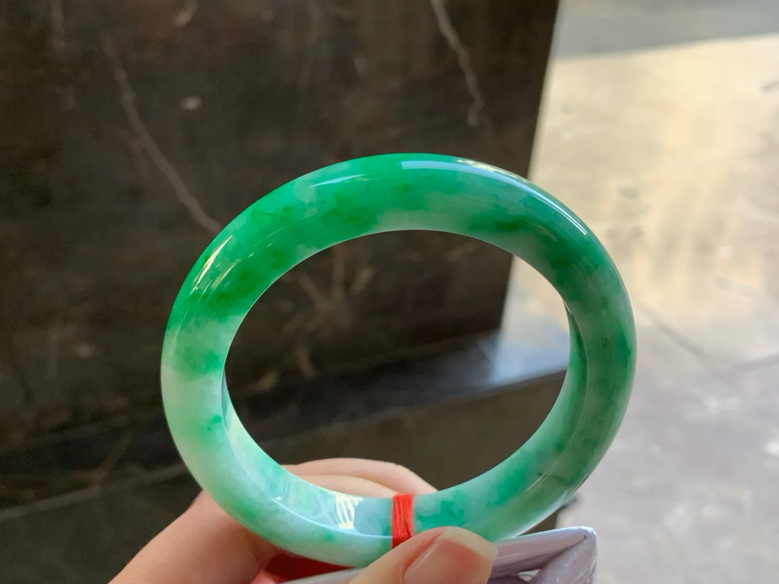 60-12.4-10

辣绿色手镯^_^鲜艳