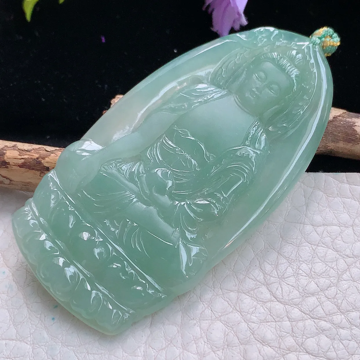 yn实拍72*37*4.8缅甸翡翠精雕冰晴观音菩萨 玉观音玉项坠 玉挂件