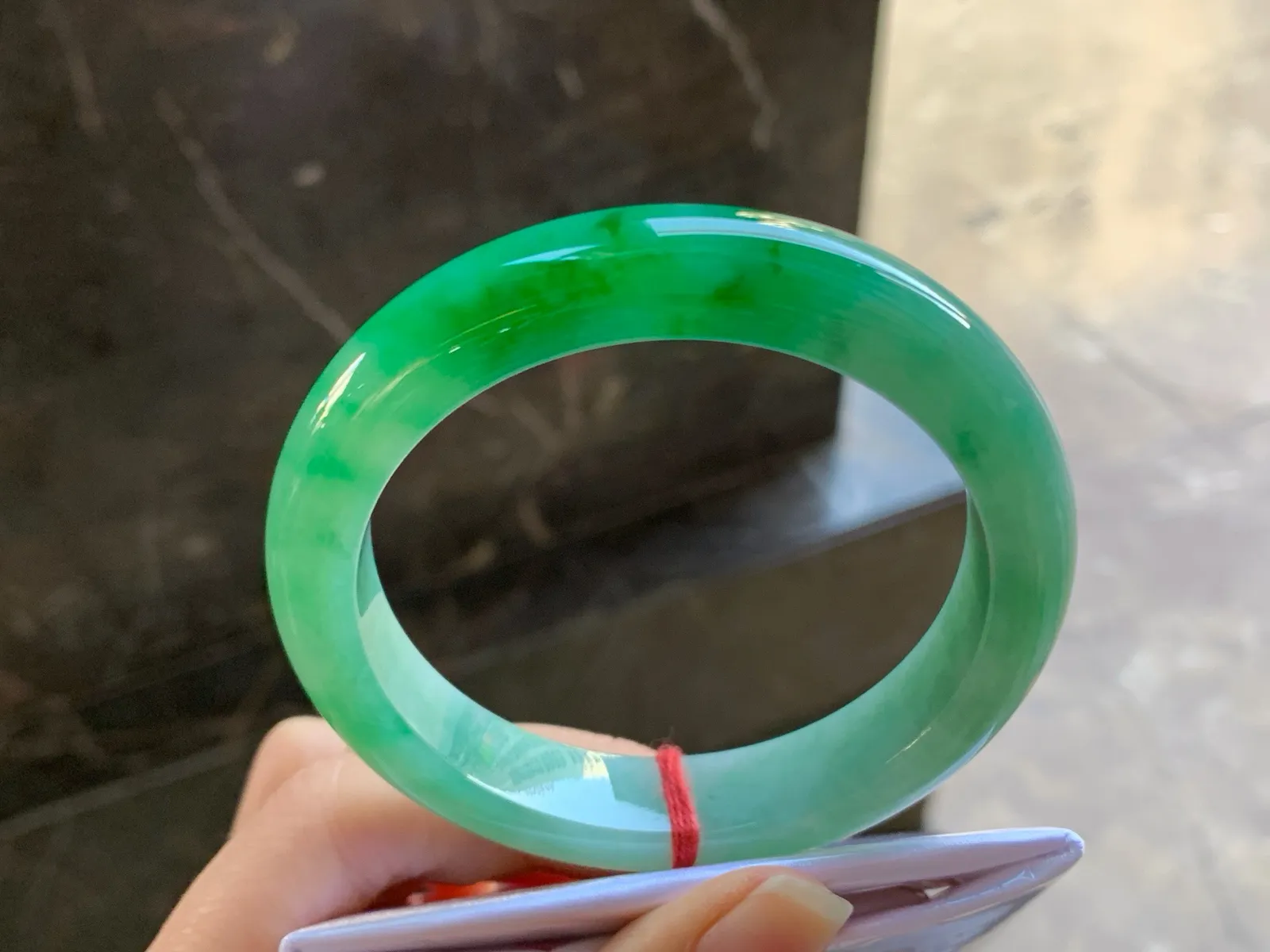 59-12.3-9.1

辣绿色手镯^_^颜色鲜艳