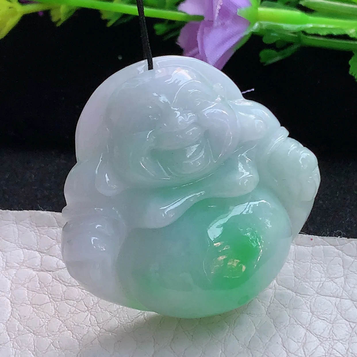 zen实拍39*41.8*12.5缅甸翡翠春带彩佛公 弥勒佛玉挂件 毛衣坠