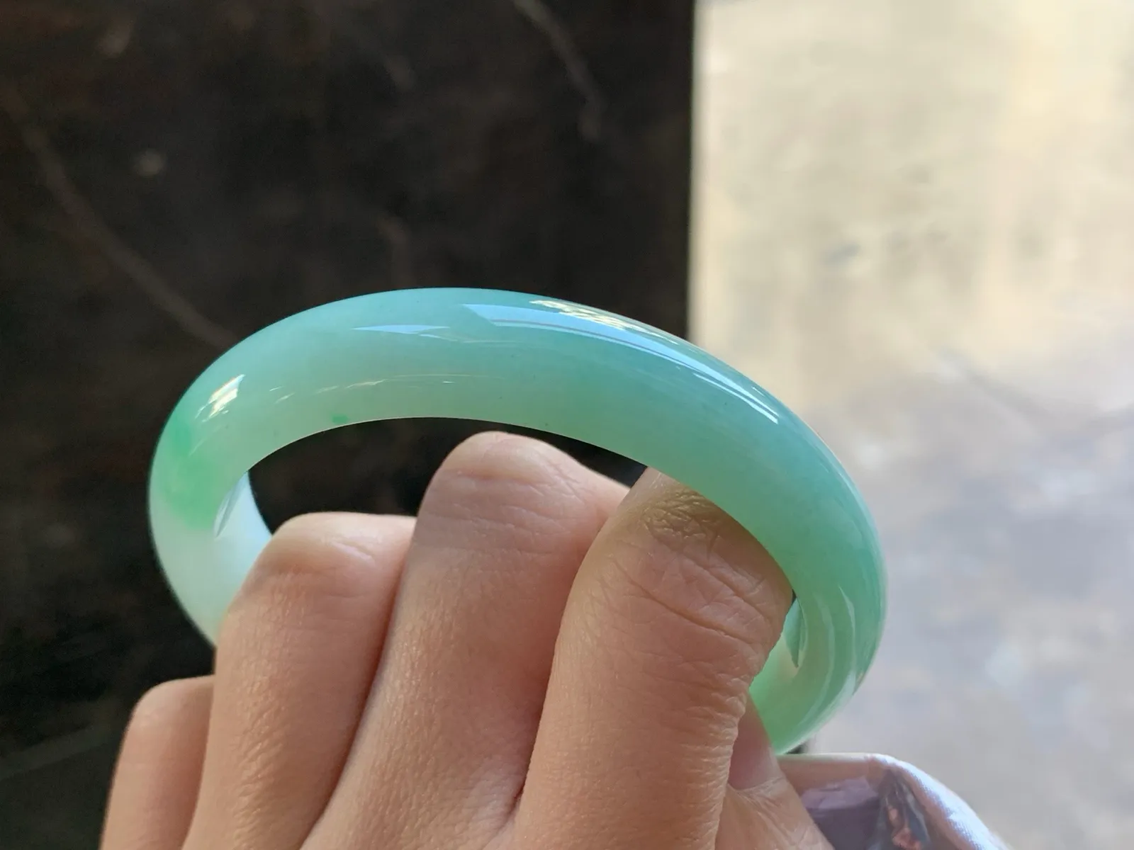 55.8-12.7-7.5 

晴率贵妃手镯^_^清新 正圈53可以带