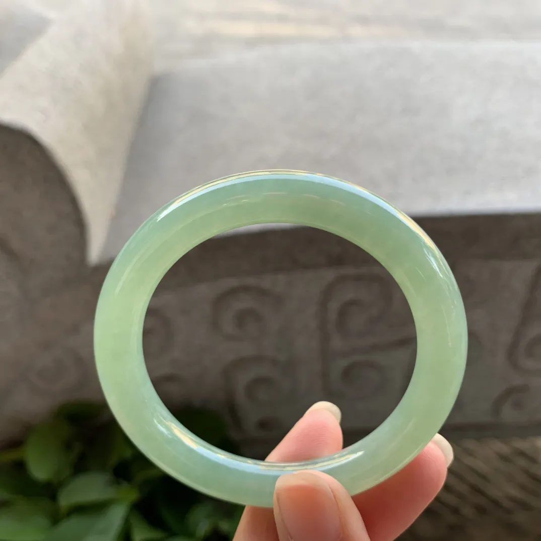 小圈口 52.1-9【冰绿圆条手镯】圆条52 53可戴