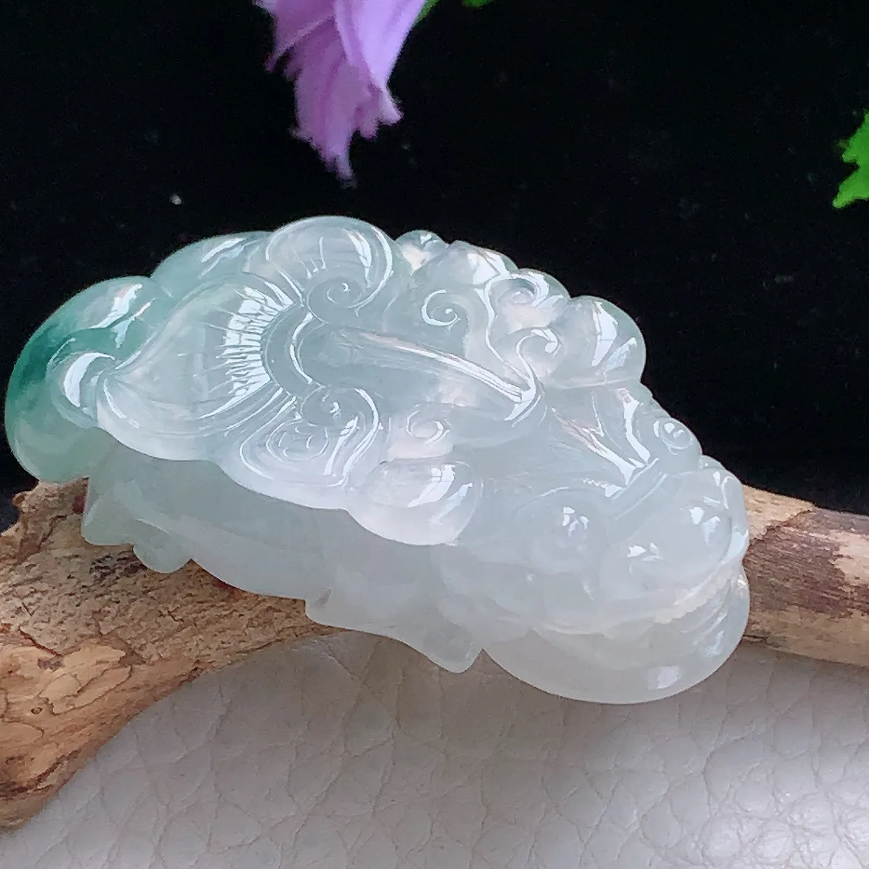 yn实拍45.7*24.2*12缅甸翡翠精雕冰飘花招财貔貅 玉皮休玉项坠 玉挂件