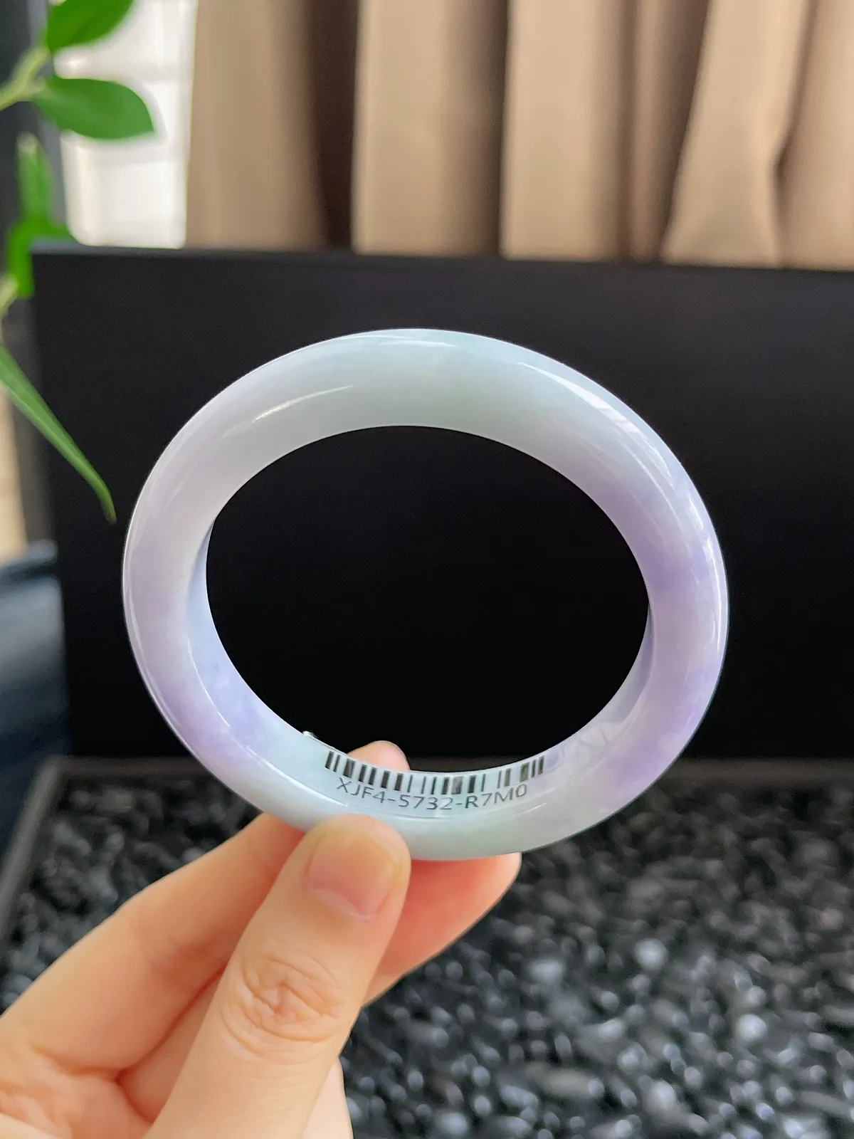 正圈55圈口，翡翠糯化种紫色手镯