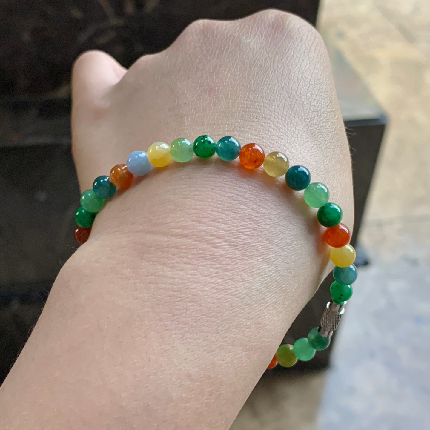 多彩手串^_^鲜艳 浓郁 玉质温润