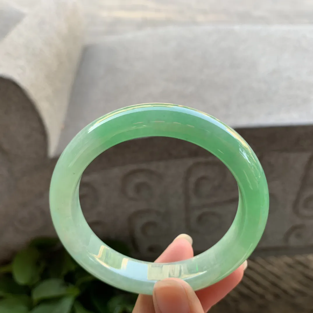 圈口56.6-12.9-8.9 【满绿正圈手镯】正圈56 57可戴 冰透水润
