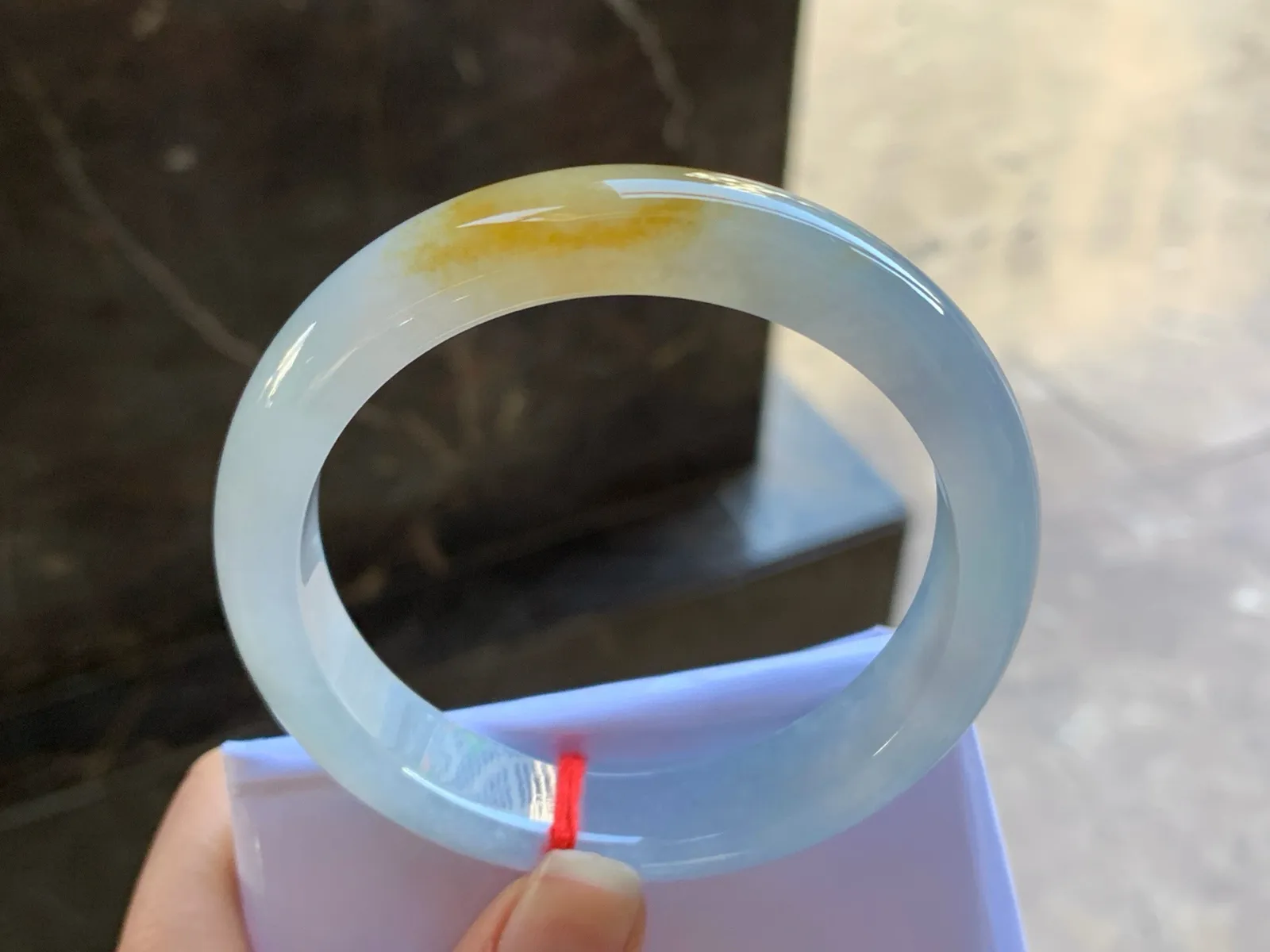 57.5-12.8-8

冰黄手镯^_^清新冰透