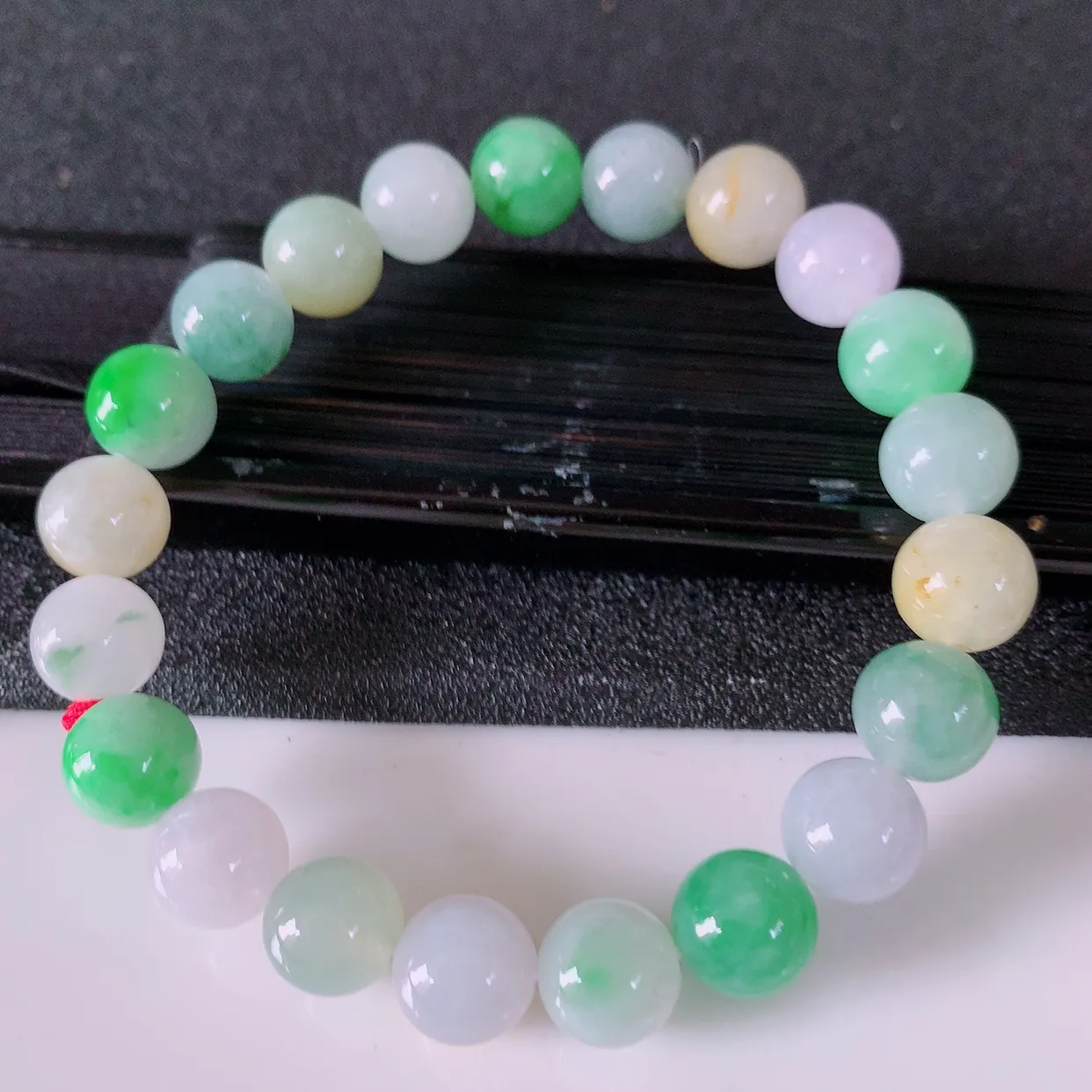 自然光实拍，冰润多宝翡翠手链，多彩翡翠手串，颜色丰富，料子细腻，高档大气，自戴送礼佳品！#46.4取一尺寸9.6