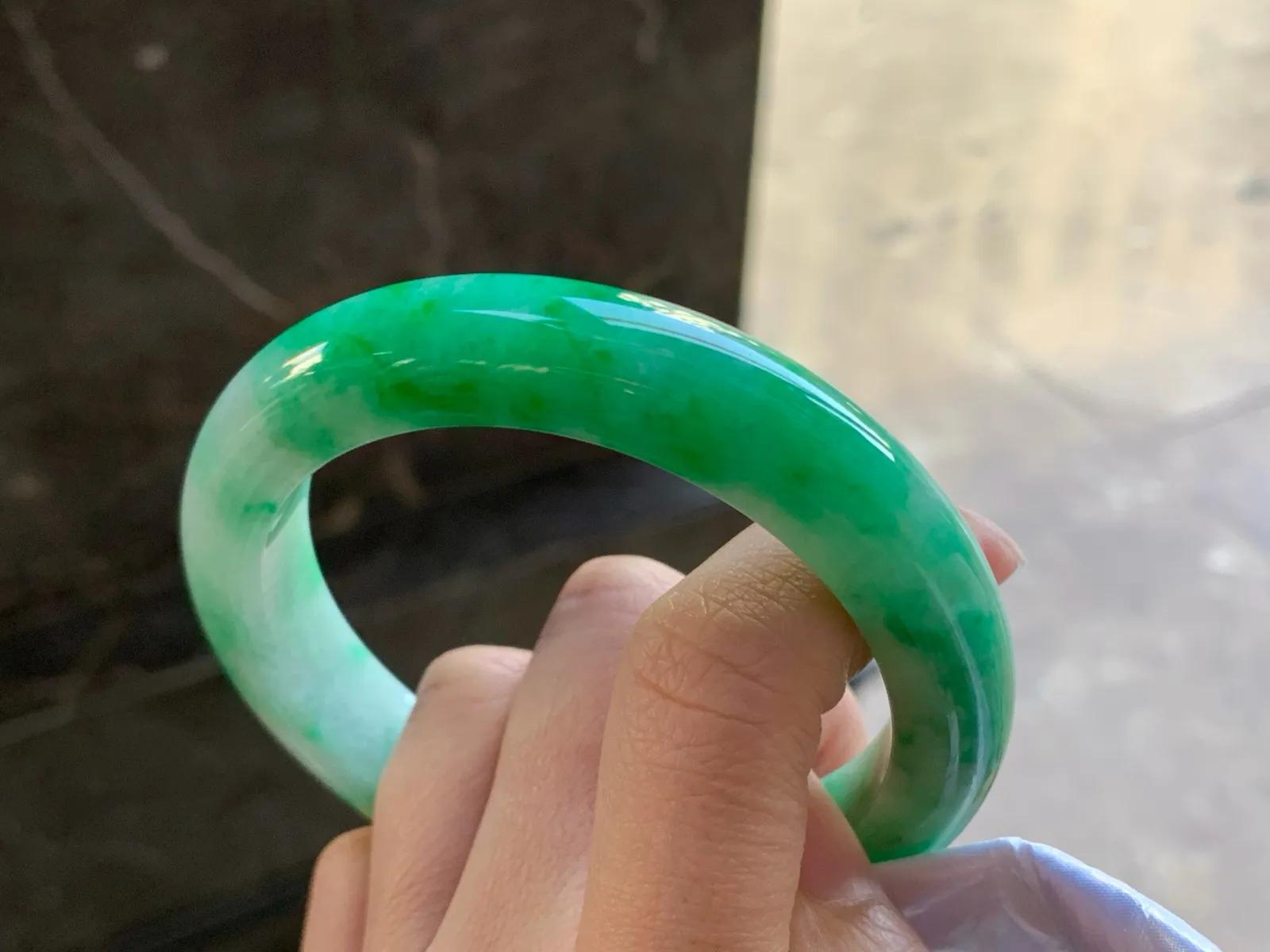 60-12.4-10

辣绿色手镯^_^鲜艳