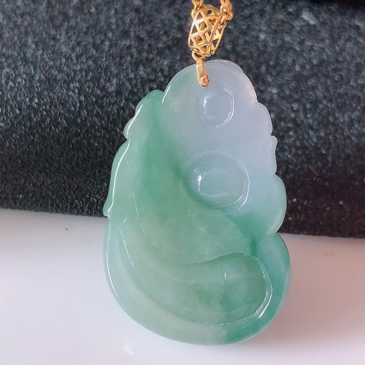 18K金镶嵌冰飘花翡翠逍遥布袋佛吊坠，代代有钱，水足丰盈，盈满欢喜，配戴送礼佳品！#1.4