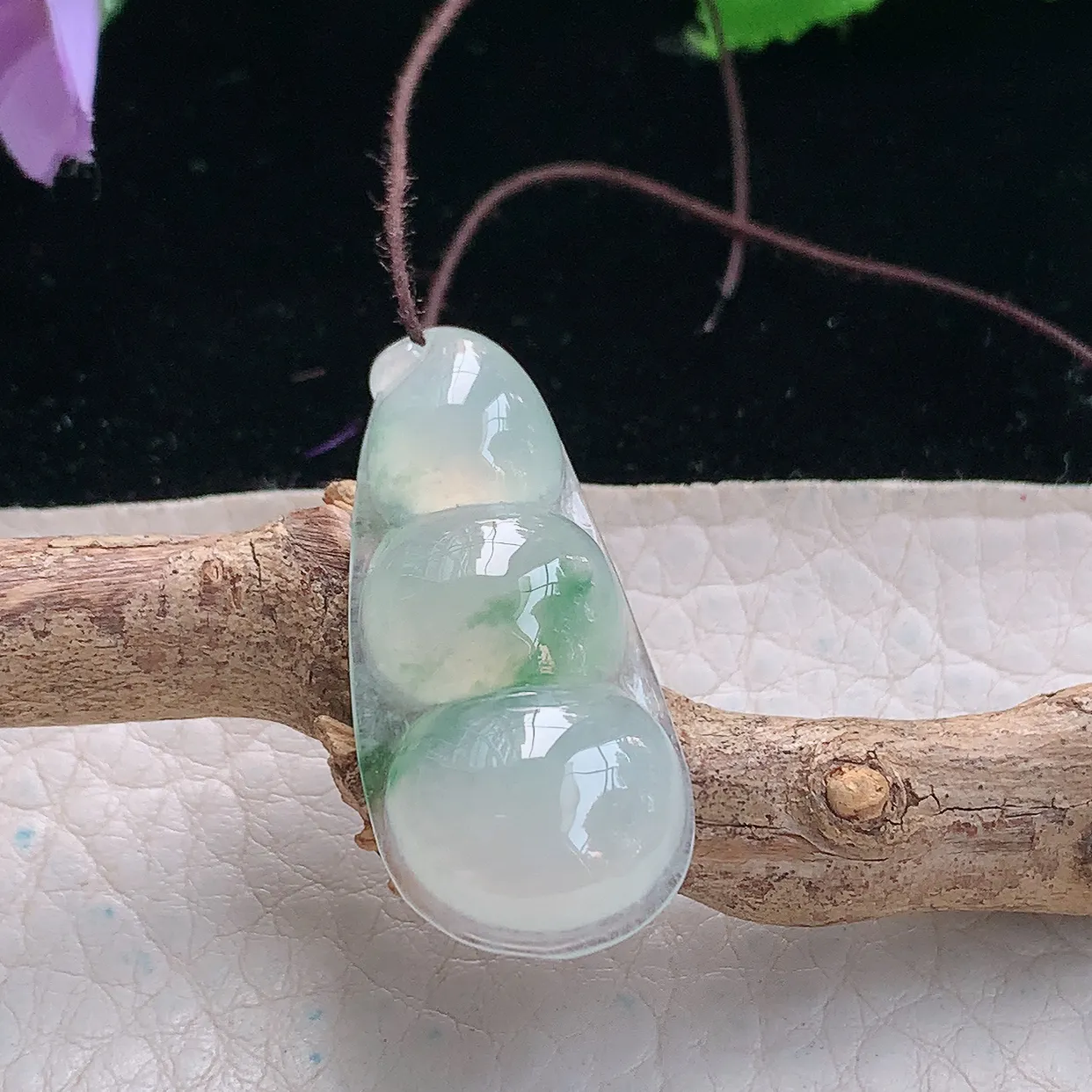 ajj实拍35.8*16.2*5.8缅甸翡翠冰飘花四季豆吊坠 平安福豆玉坠