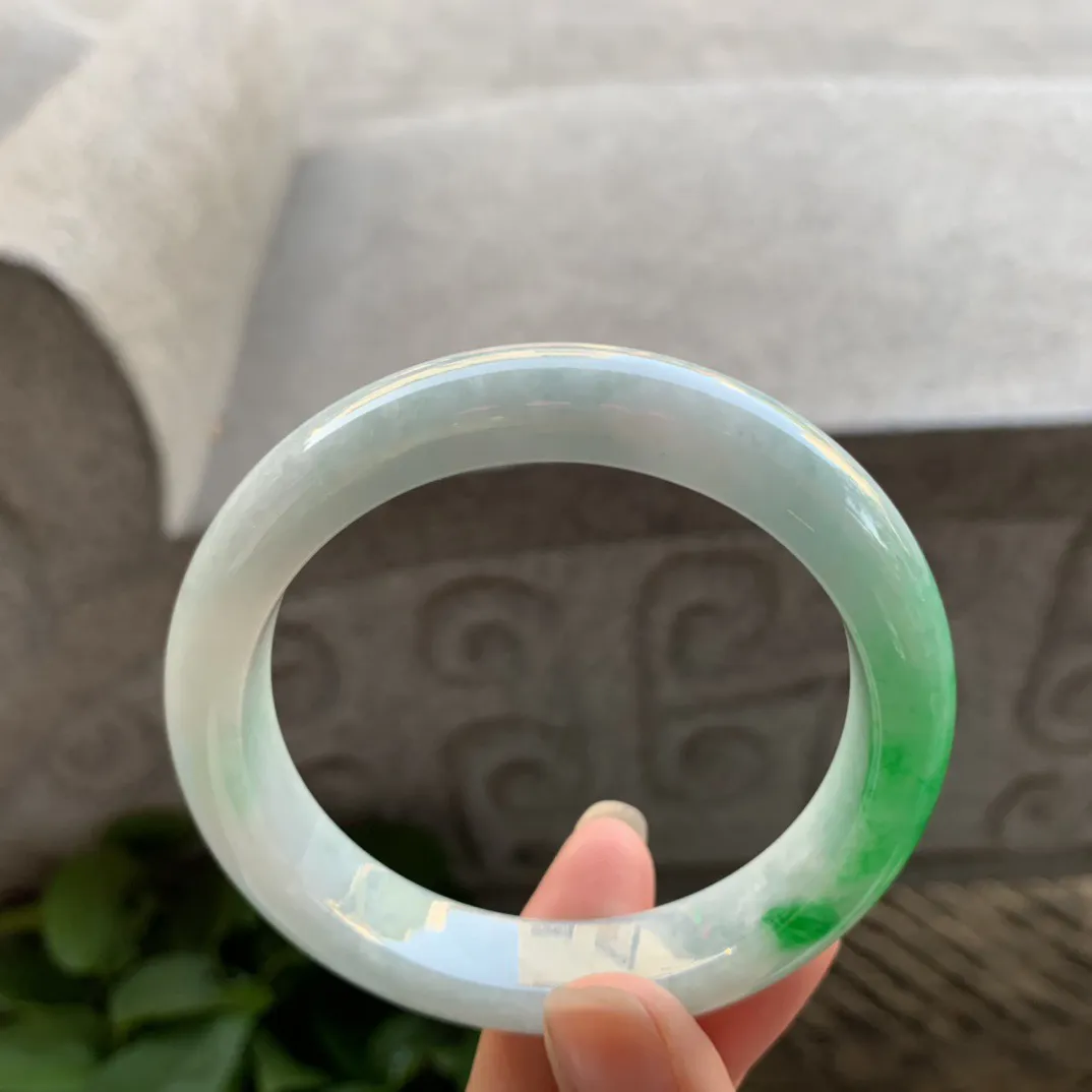 圈口56.8-12-8.7 【辣阳绿正圈手镯】正圈56 57可戴