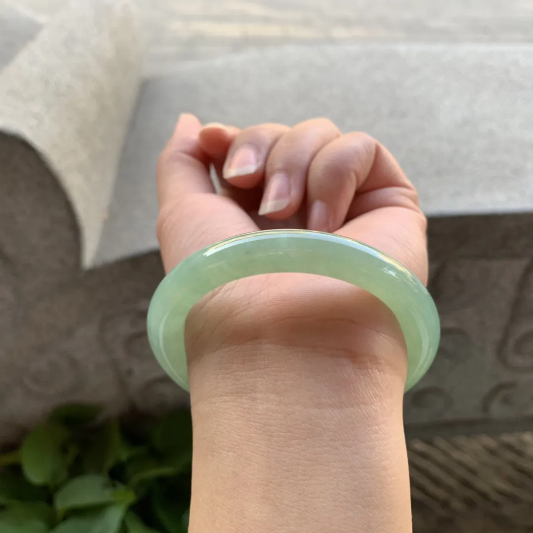 小圈口 52.1-9【冰绿圆条手镯】圆条52 53可戴