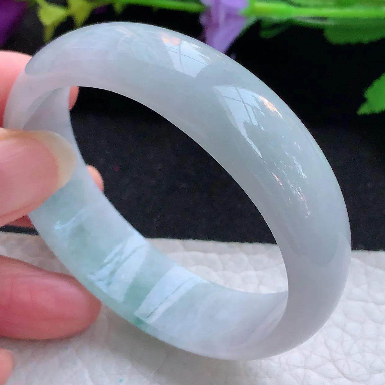 ee小圈口53.8*48*16.6*6贵妃镯 天然缅甸翡翠飘花秀美蛋形宽边玉手环