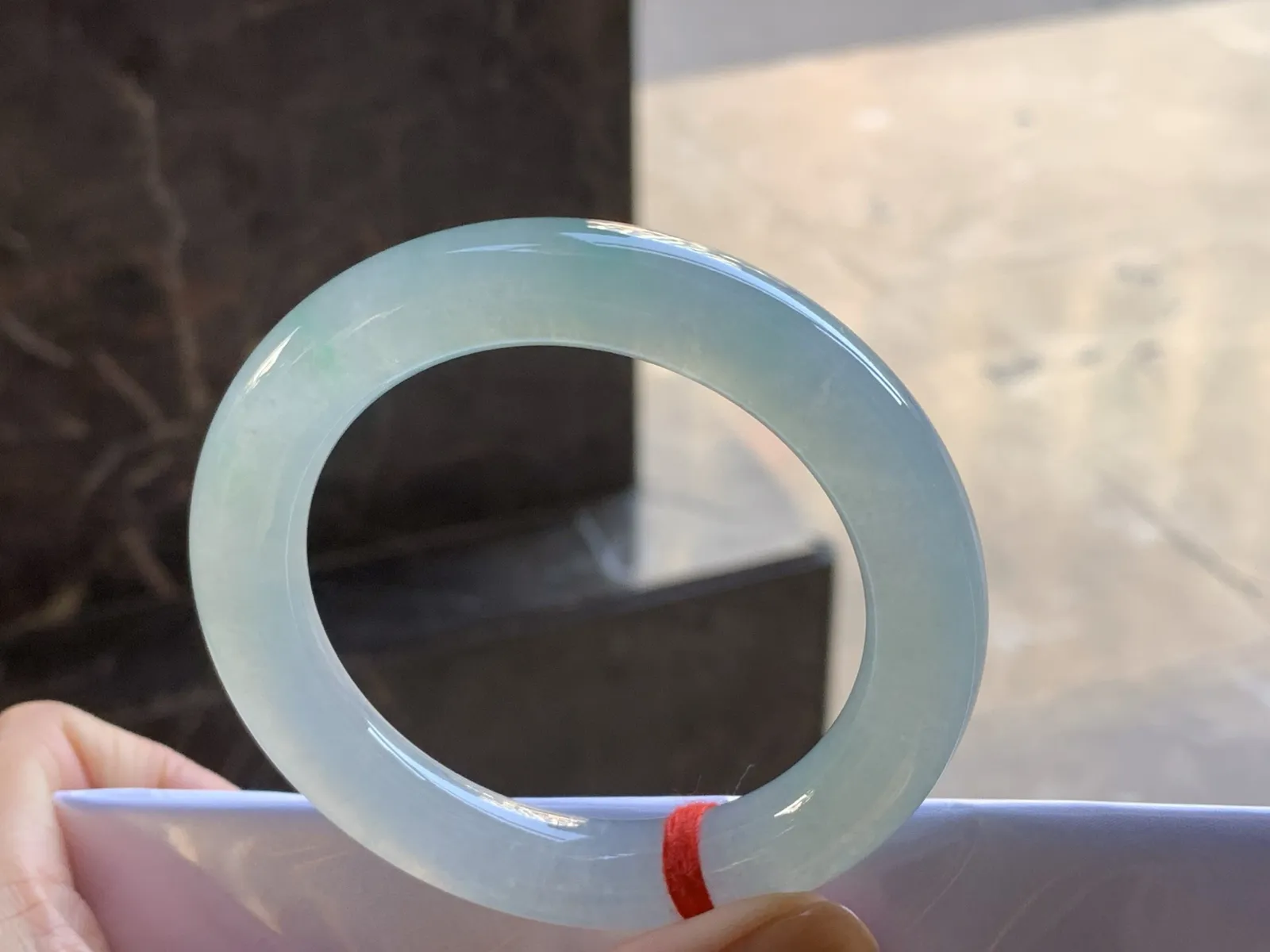 55-11

糯冰圆条手镯^_^
水润