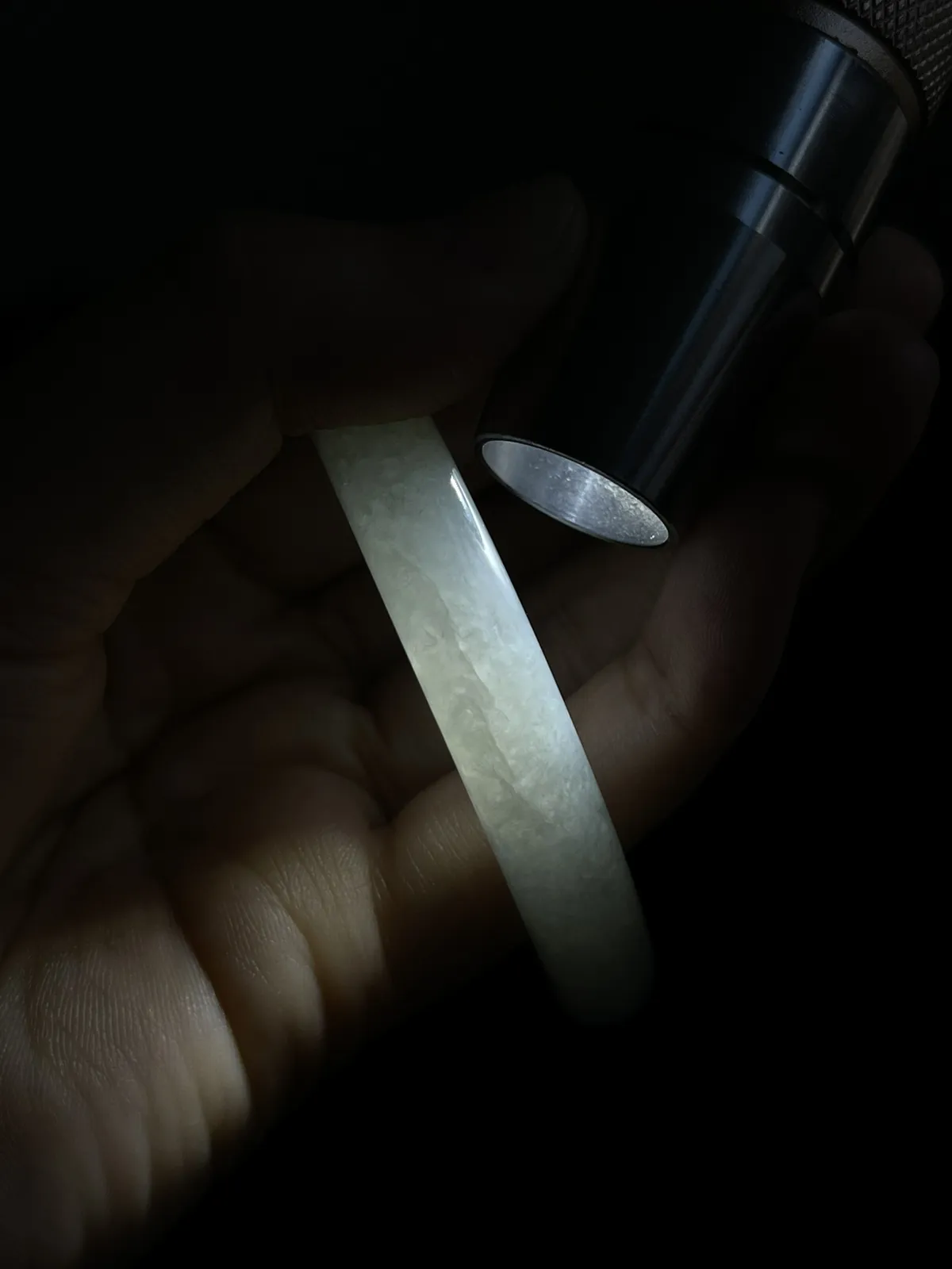 圆镯53.7圈口，翡翠手镯