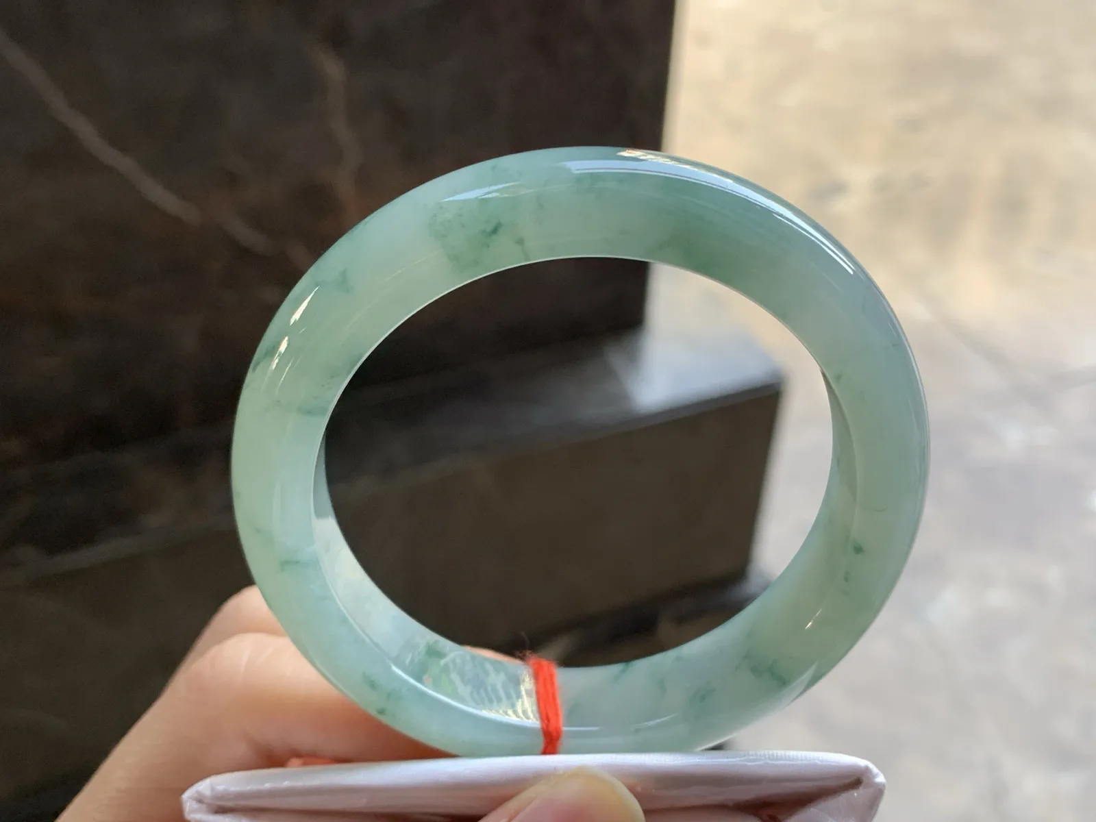 56-12.5-9

飘花手镯^_^细腻 飘花灵韵