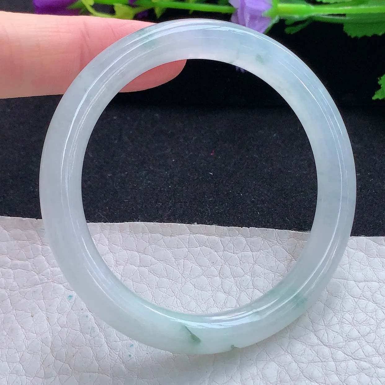 xc实拍54*8*8.3美人镯 天然缅甸翡翠玉手镯冰飘花圆条玉手环 叮当镯