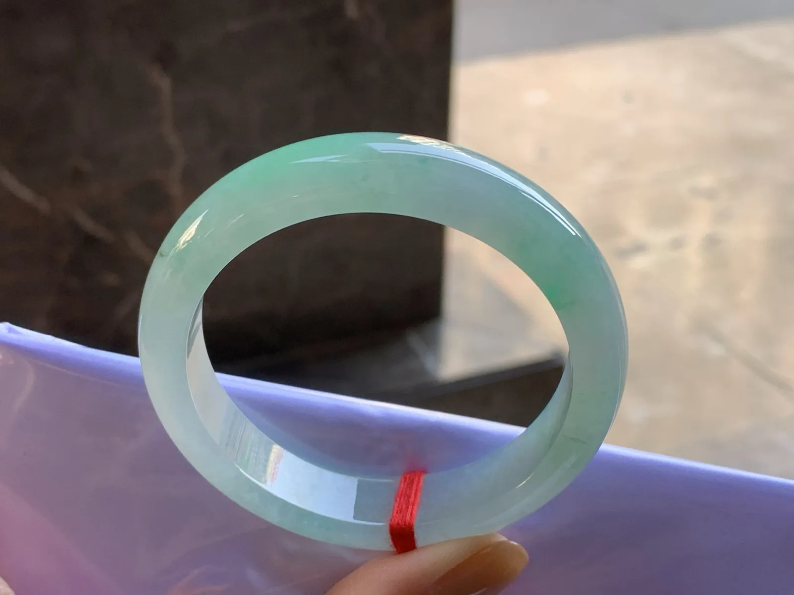 55.5-13.2-8.2

糯冰晴绿手镯^_^
颜色漂亮