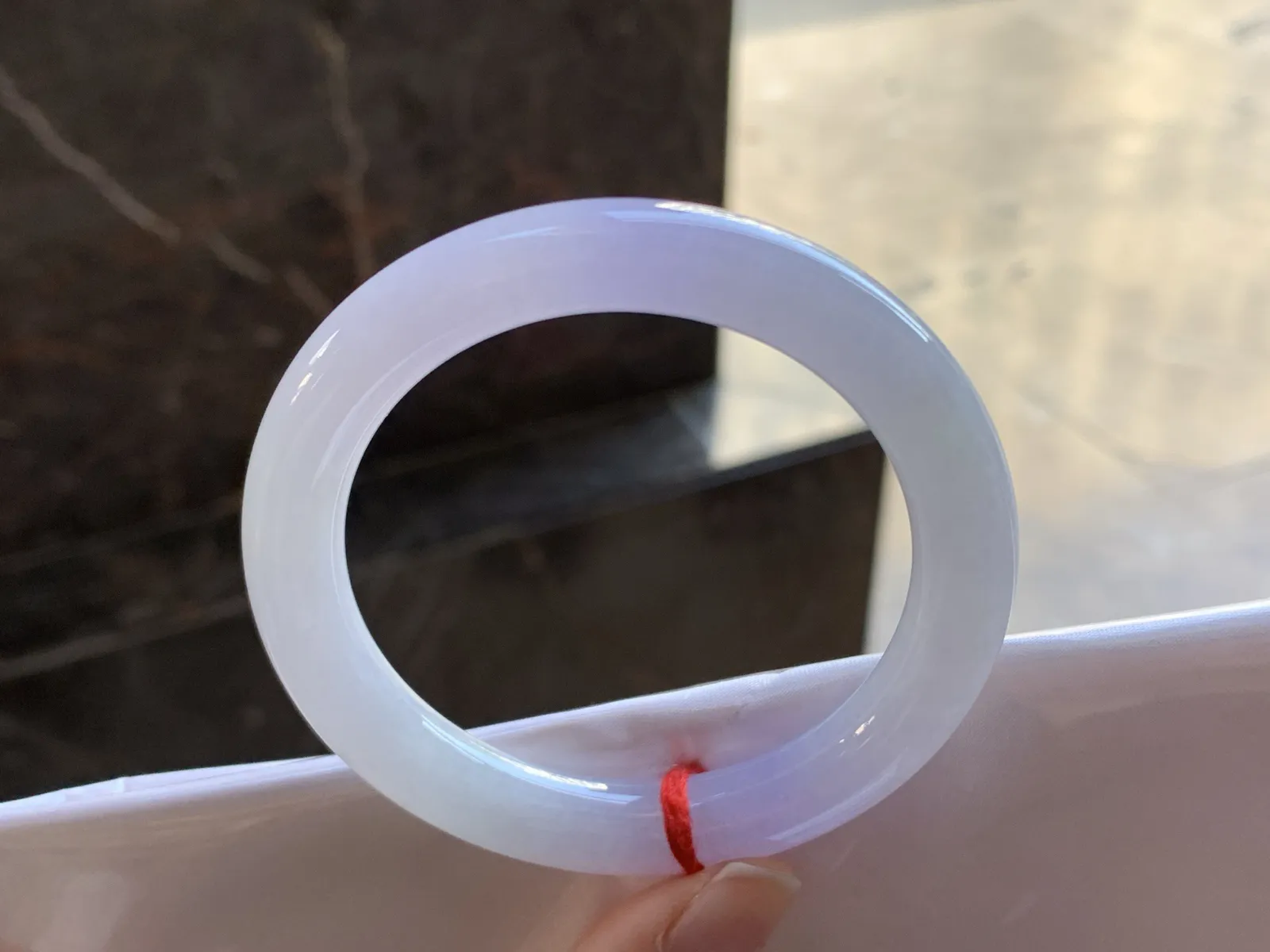 53-9.5

紫罗兰圆条手镯^_^玉质温润