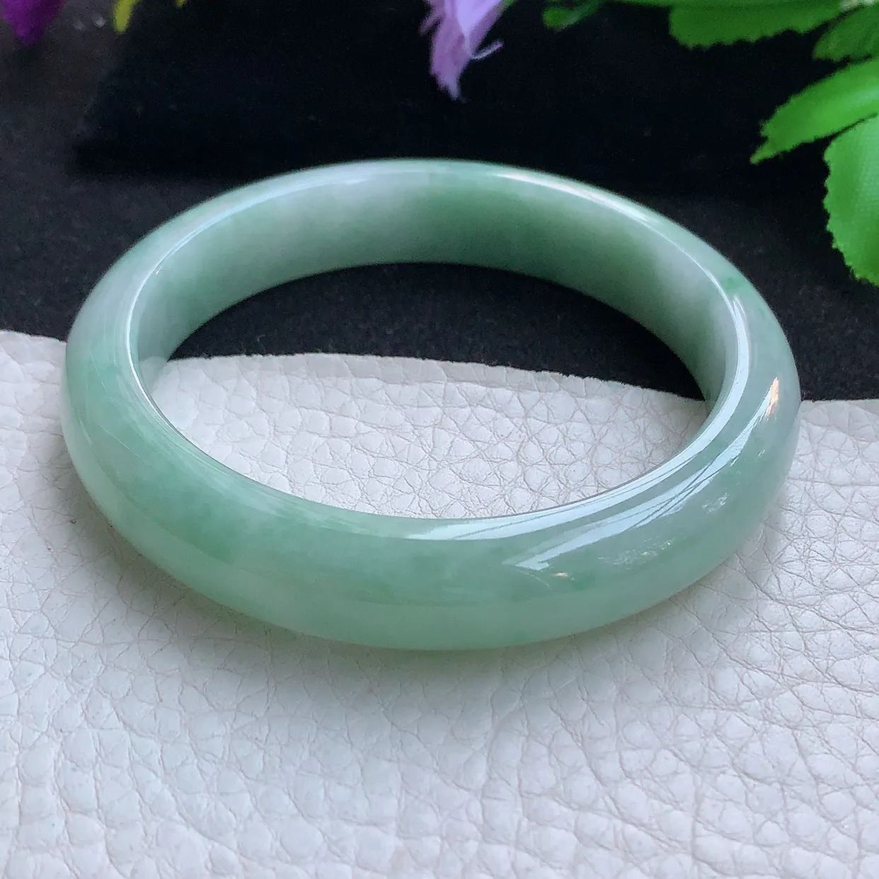 n实拍57*12*8平安镯 天然缅甸翡翠玉手镯水润清新宽边玉手环