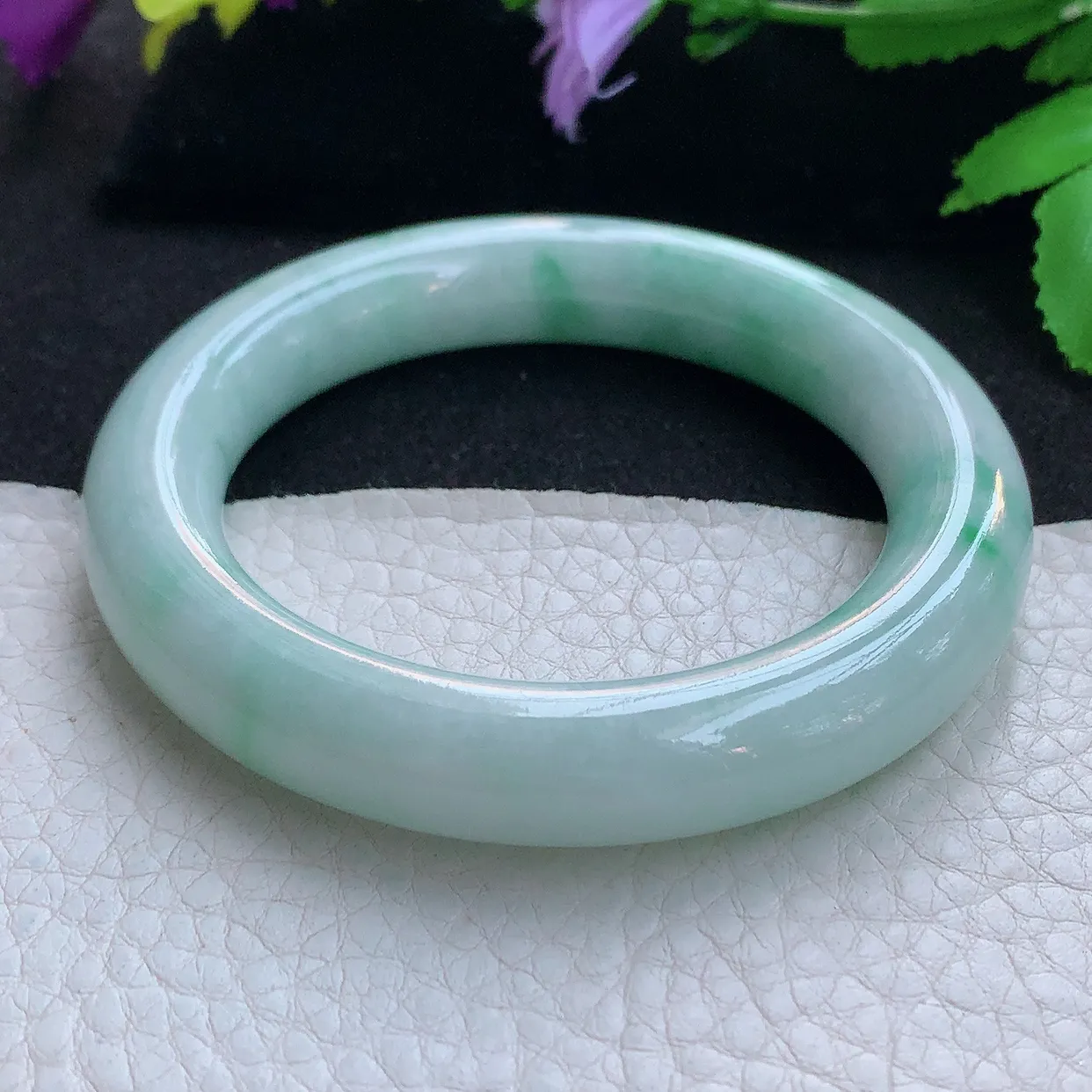 ee小圈口52.5*11美人镯 天然缅甸翡翠玉手镯水润飘花圆条玉手环