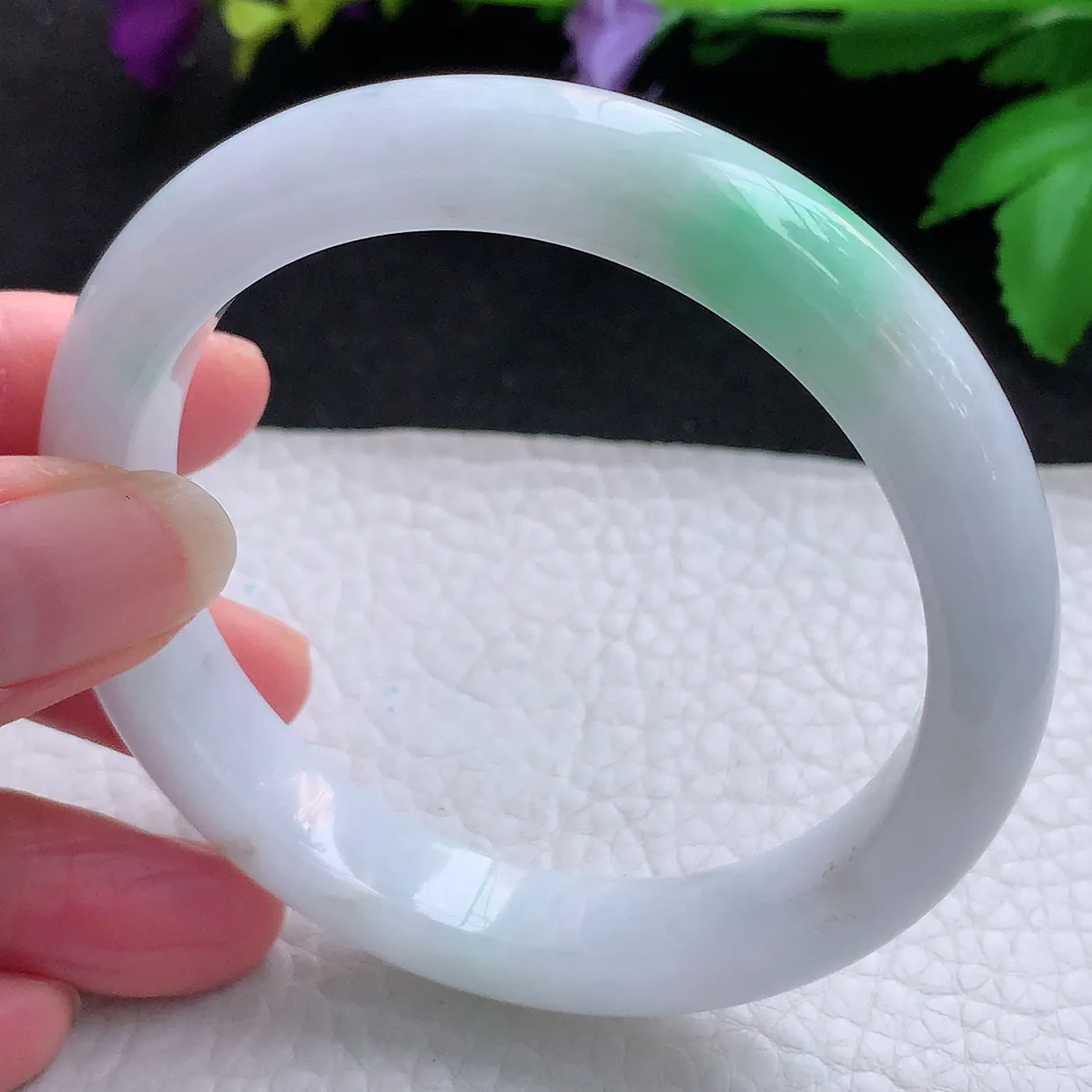 z实拍58.5*13*8.5平安镯 天然缅甸翡翠白底青宽边珠宝玉手镯